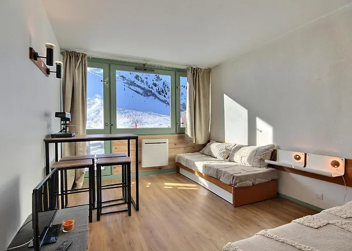 Joli Pour 3/4 Pers. Face Aux Pistes Avec Balcon Ensoleille - Fr-1-455-226